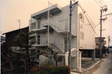 日進市浅田町　AHQ平子 